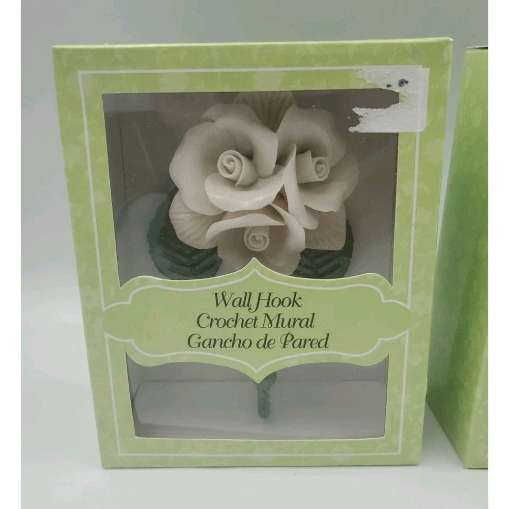 Shabby Chic Set Of 2 Painted Metal Decorative Wall Hook Flower White Roses